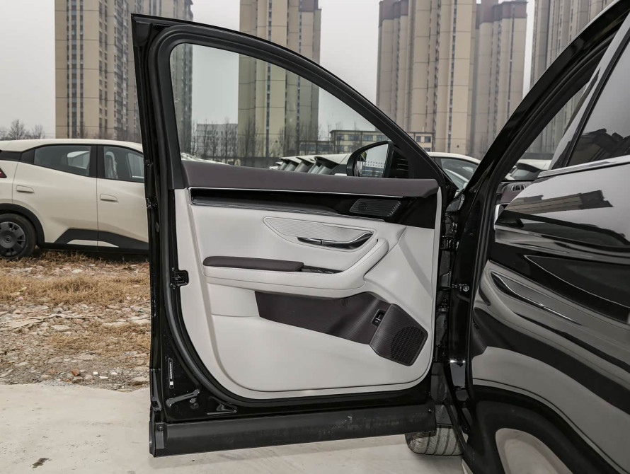 BYD Song Plus EV Mid 2025 - 8 BYD Song Plus EV Mid 2025 - 8 | kz.bex-auto.com