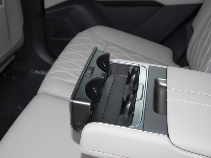 BYD Tang DM-i Basic 2025 - 43 BYD Tang DM-i Basic 2025 - 43 | kz.bex-auto.com