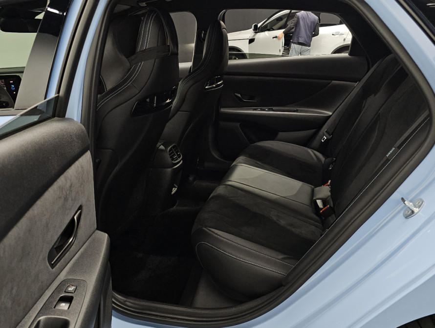 Hyundai Avante N 2.0 MT 2023 - 18 Hyundai Avante N 2.0 MT 2023 - 18 | kz.bex-auto.com