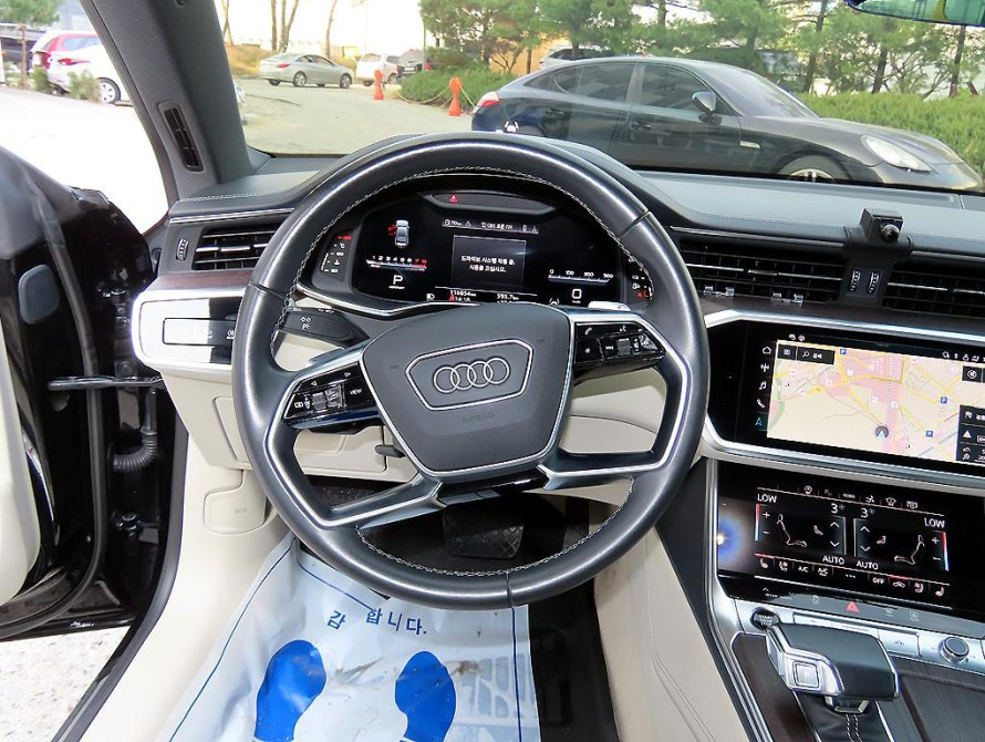 Audi A7 55TFSI quattro Premium 2023 - 10 Audi A7 55TFSI quattro Premium 2023 - 10 | kz.bex-auto.com