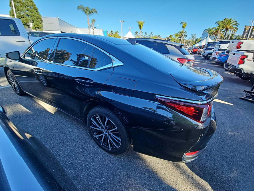 Lexus ES300h 2024 - 5 Lexus ES300h 2024 - 5 | kz.bex-auto.com