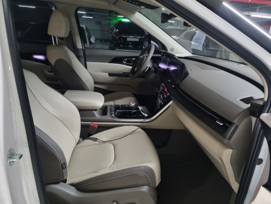 KIA Carnival Signature 9-seater 2023 - 6 KIA Carnival Signature 9-seater 2023 - 6 | kz.bex-auto.com