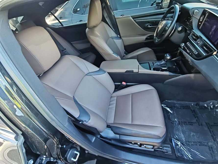 Lexus ES300h 2024 - 11 Lexus ES300h 2024 - 11 | kz.bex-auto.com