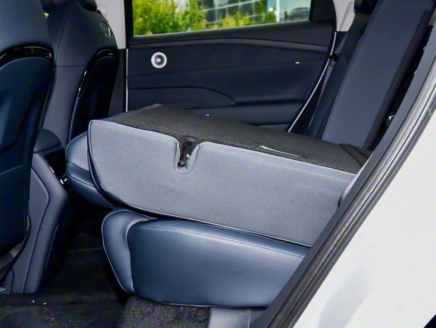 Voyah Free Top 2025 - 51 Voyah Free Top 2025 - 51 | kz.bex-auto.com