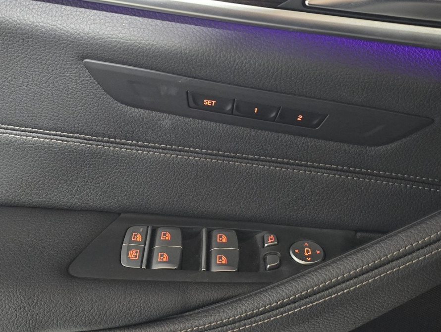 BMW 5-Series 520i Luxury 2022 - 6 BMW 5-Series 520i Luxury 2022 - 6 | kz.bex-auto.com