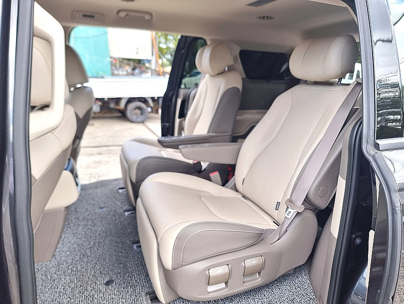 KIA Carnival Signature 7-seater 2024 - 14 KIA Carnival Signature 7-seater 2024 - 14 | kz.bex-auto.com