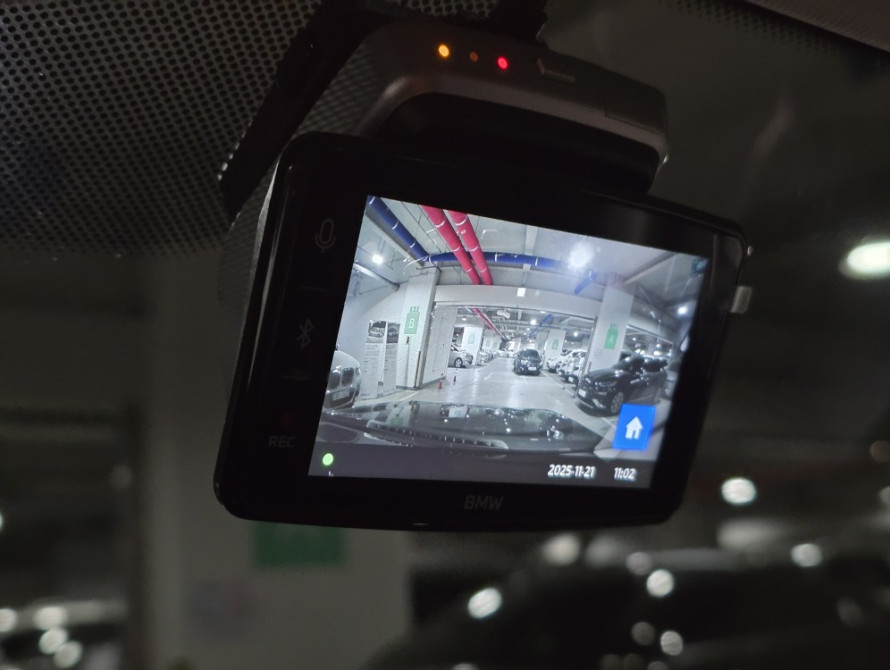 BMW 5-Series 520i Luxury 2022 - 9 BMW 5-Series 520i Luxury 2022 - 9 | kz.bex-auto.com