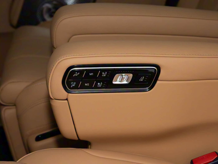 Zeekr 9X Basic 2025 - 70 Zeekr 9X Basic 2025 - 70 | kz.bex-auto.com