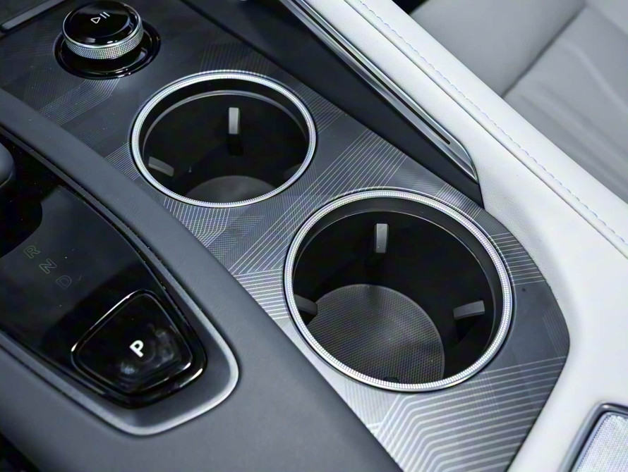 Zeekr 001 Basic 2026 - 54 Zeekr 001 Basic 2026 - 54 | kz.bex-auto.com