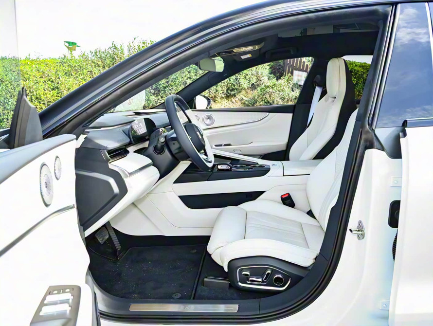 Zeekr 001 Basic 2026 - 16 Zeekr 001 Basic 2026 - 16 | kz.bex-auto.com