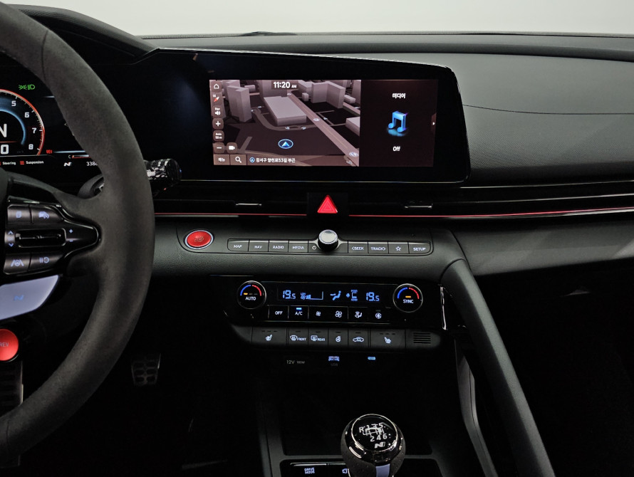 Hyundai Avante N 2.0 MT 2023 - 13 Hyundai Avante N 2.0 MT 2023 - 13 | kz.bex-auto.com