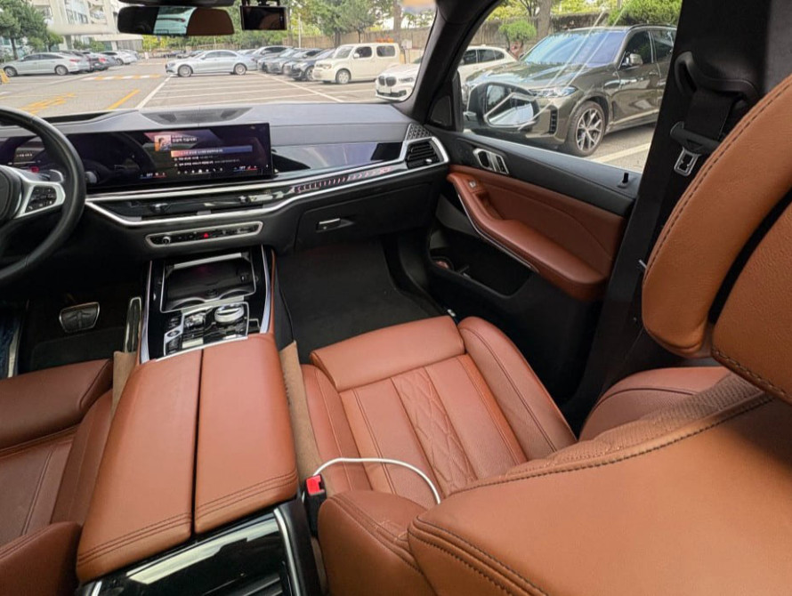 BMW X7 Sport 2024 - 14 BMW X7 Sport 2024 - 14 | kz.bex-auto.com