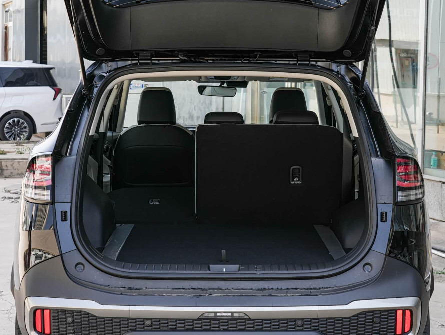 Kia Sportage Basic 2025 - 52 | kz.bex-auto.com