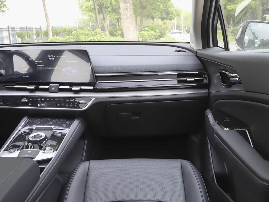 KIA Sportage Pre-Top 2025 - 19 | kz.bex-auto.com