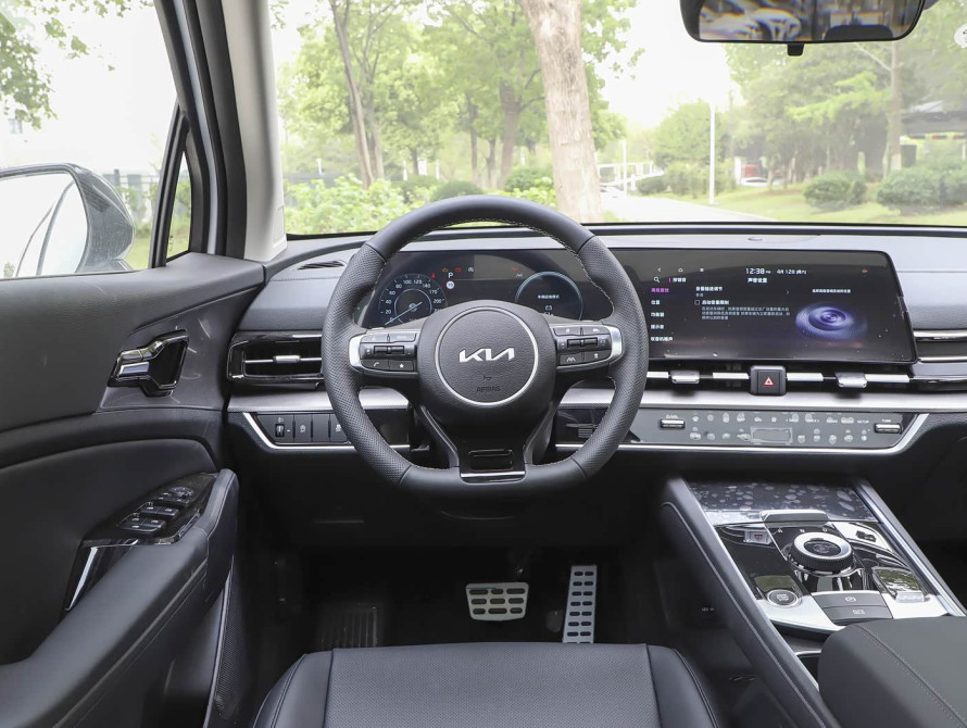 KIA Sportage Pre-Top 2025 - 17 | kz.bex-auto.com