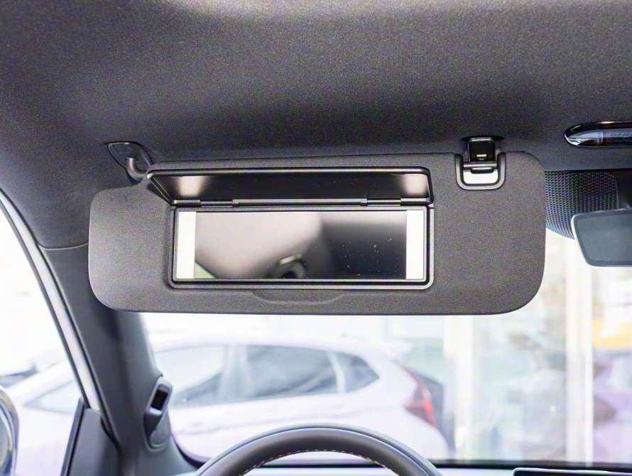 Toyota bZ3X Top 2025 - 33 Toyota bZ3X Top 2025 - 33 | kz.bex-auto.com