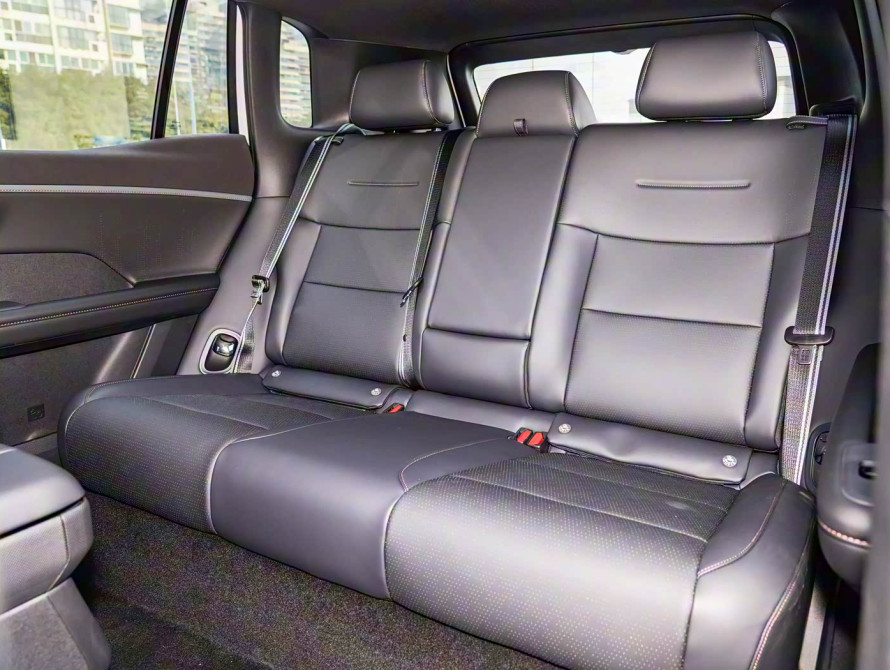 Toyota bZ3X Top 2025 - 44 Toyota bZ3X Top 2025 - 44 | kz.bex-auto.com