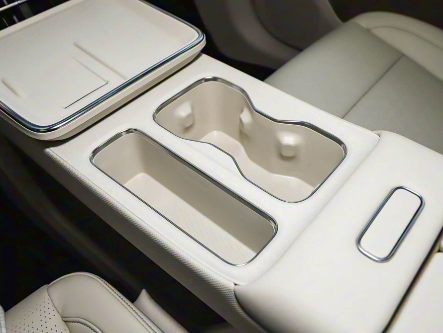 Toyota bZ3X Mid+ 2025 - 41 Toyota bZ3X Mid+ 2025 - 41 | kz.bex-auto.com