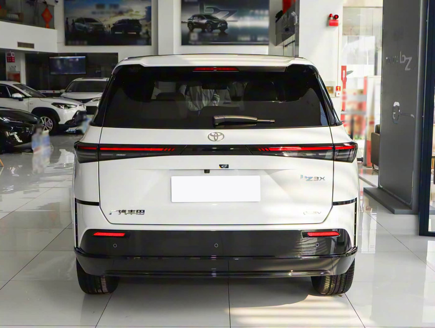 Toyota bZ3X Mid+ 2025 - 4 Toyota bZ3X Mid+ 2025 - 4 | kz.bex-auto.com