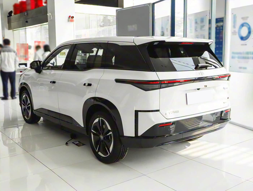 Toyota bZ3X Mid+ 2025 - 5 Toyota bZ3X Mid+ 2025 - 5 | kz.bex-auto.com