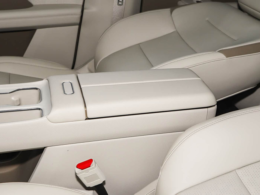 Toyota bZ3X Mid+ 2025 - 42 Toyota bZ3X Mid+ 2025 - 42 | kz.bex-auto.com