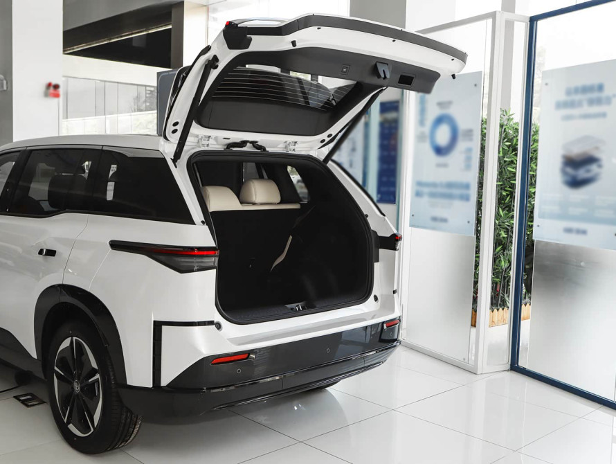 Toyota bZ3X Mid+ 2025 - 59 Toyota bZ3X Mid+ 2025 - 59 | kz.bex-auto.com