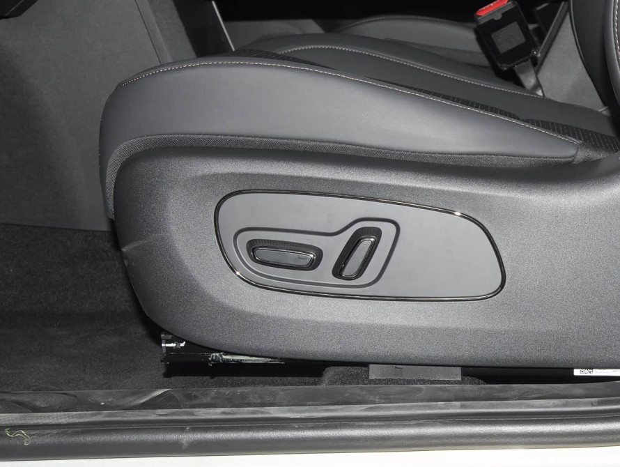 Toyota bZ3X Mid LiDAR 2025 - 13 Toyota bZ3X Mid LiDAR 2025 - 13 | kz.bex-auto.com