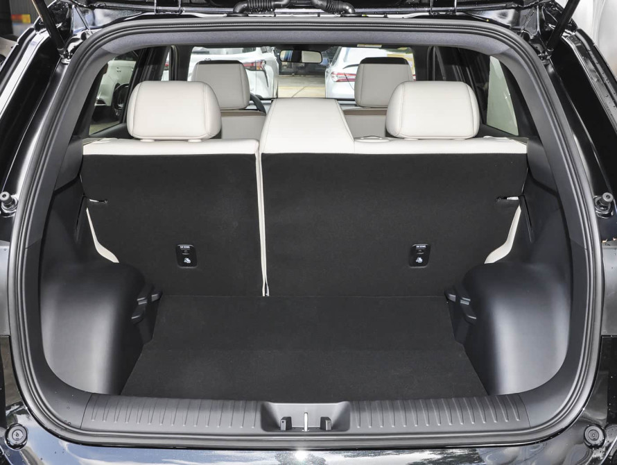 Toyota bZ3X Basic+ 2025 - 51 Toyota bZ3X Basic+ 2025 - 51 | kz.bex-auto.com