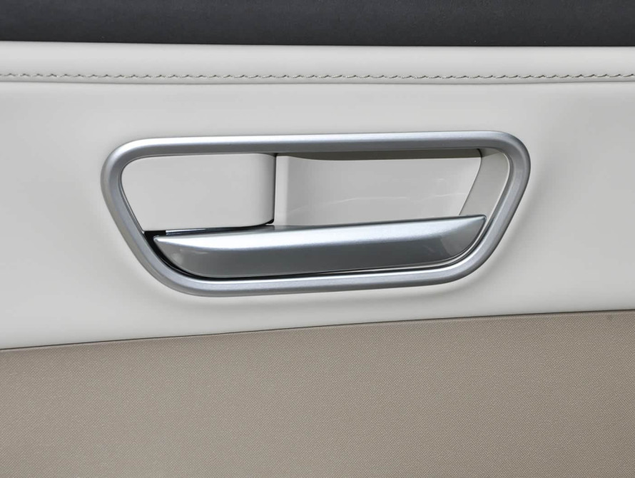 Toyota bZ3X Basic+ 2025 - 38 Toyota bZ3X Basic+ 2025 - 38 | kz.bex-auto.com