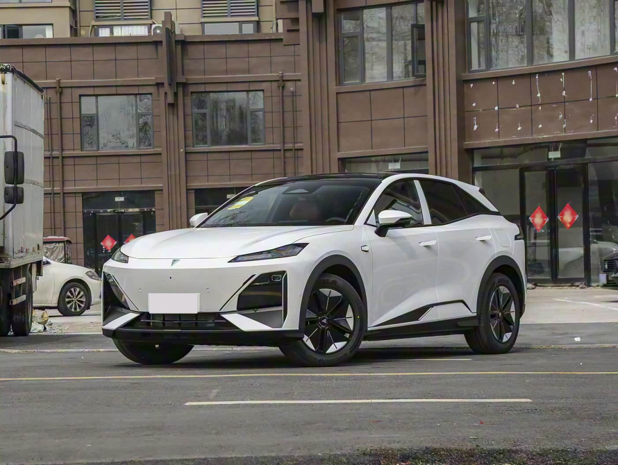 Changan Deepal S07 AD Pro Basic 2025 Changan Deepal S07 AD Pro Basic 2025 | kz.bex-auto.com