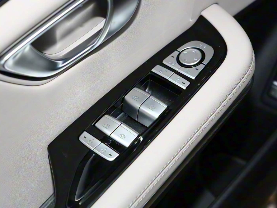 BYD Han DM-i 125KM Top 2025 - 11 BYD Han DM-i 125KM Top 2025 - 11 | kz.bex-auto.com