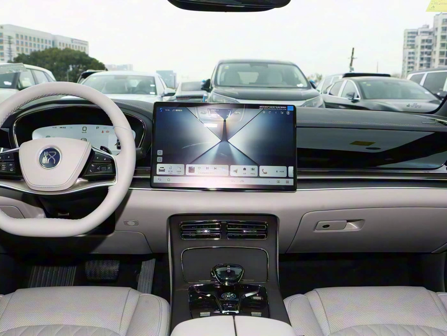 BYD Han DM-i 125KM Top 2025 - 21 BYD Han DM-i 125KM Top 2025 - 21 | kz.bex-auto.com