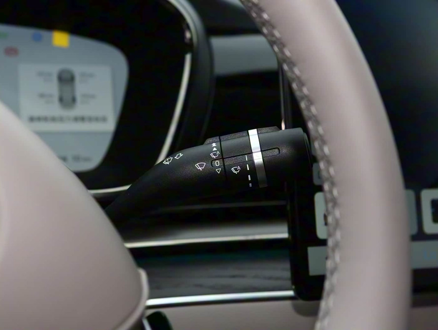 BYD Han DM-i 125KM Top 2025 - 28 BYD Han DM-i 125KM Top 2025 - 28 | kz.bex-auto.com