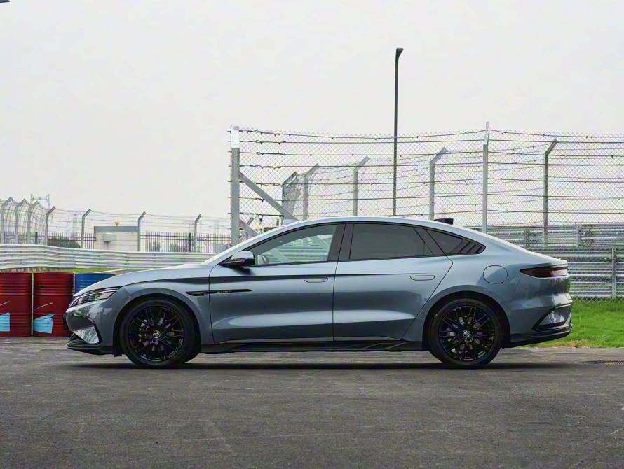 BYD Han DM-i 245KM Top 2025 - 7 BYD Han DM-i 245KM Top 2025 - 7 | kz.bex-auto.com