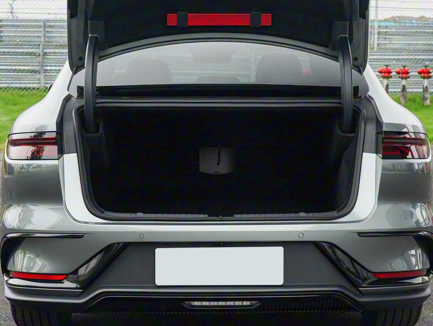 BYD Han DM-i 245KM Top 2025 - 61 BYD Han DM-i 245KM Top 2025 - 61 | kz.bex-auto.com