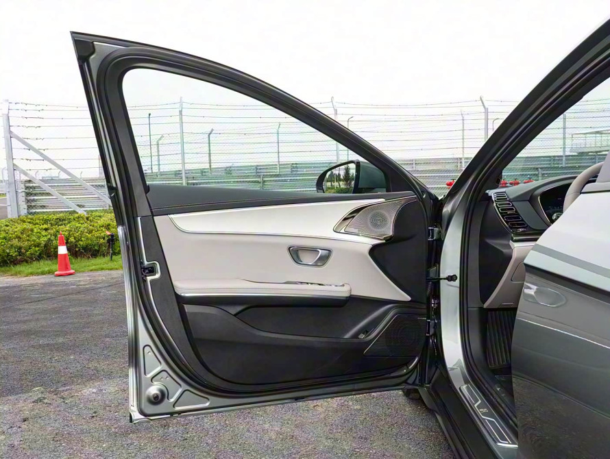 BYD Han DM-i 245KM Top 2025 - 8 BYD Han DM-i 245KM Top 2025 - 8 | kz.bex-auto.com