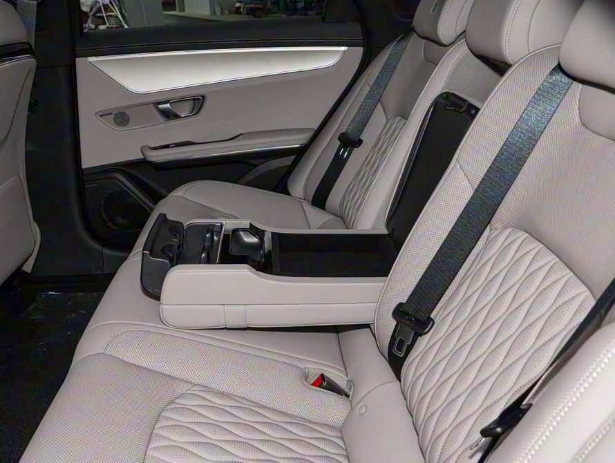 BYD Han DM-i 245KM Top 2025 - 58 BYD Han DM-i 245KM Top 2025 - 58 | kz.bex-auto.com