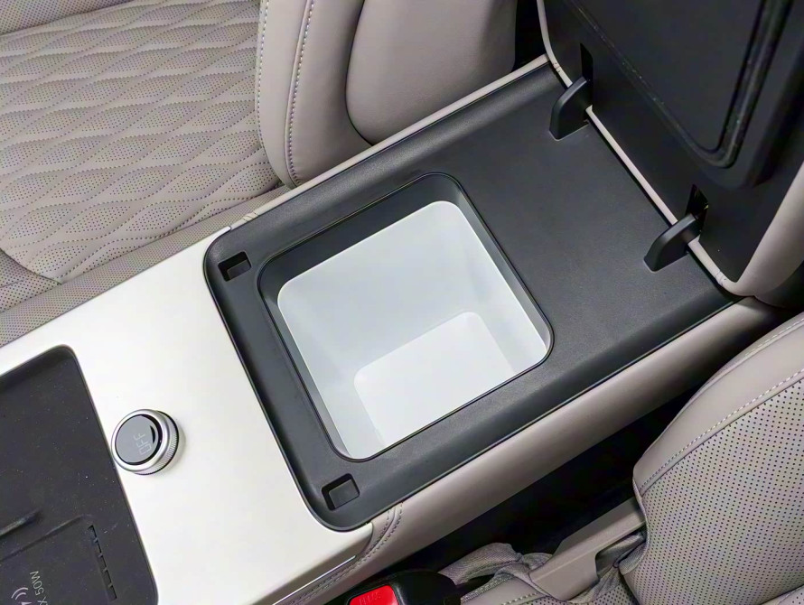 BYD Han DM-i 245KM Top 2025 - 46 BYD Han DM-i 245KM Top 2025 - 46 | kz.bex-auto.com