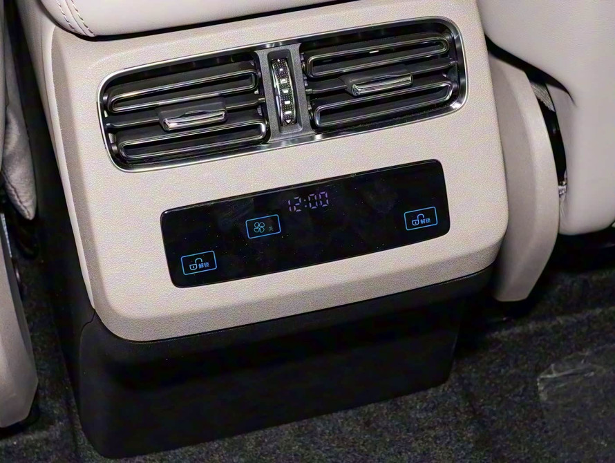 BYD Han DM-i 245KM Top 2025 - 56 BYD Han DM-i 245KM Top 2025 - 56 | kz.bex-auto.com