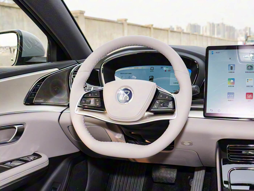 BYD Han DM-i 125KM Pre-Top 2025 - 22 BYD Han DM-i 125KM Pre-Top 2025 - 22 | kz.bex-auto.com