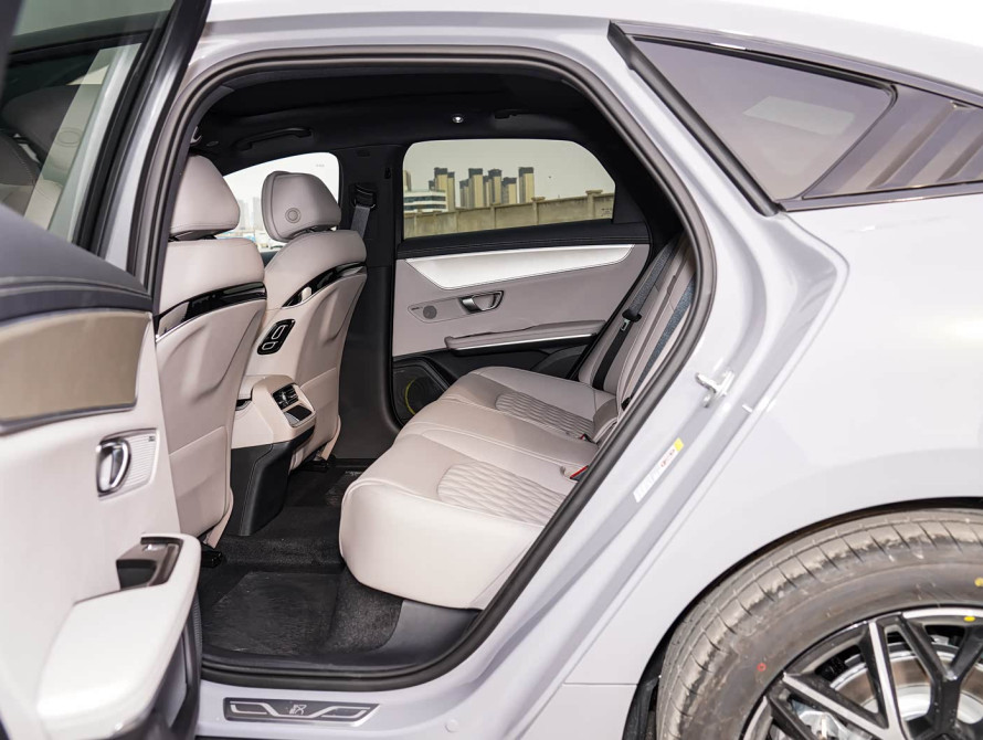 BYD Han DM-i 125KM Pre-Top 2025 - 51 BYD Han DM-i 125KM Pre-Top 2025 - 51 | kz.bex-auto.com