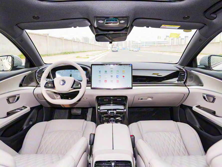 BYD Han DM-i 125KM Pre-Top 2025 - 18 BYD Han DM-i 125KM Pre-Top 2025 - 18 | kz.bex-auto.com