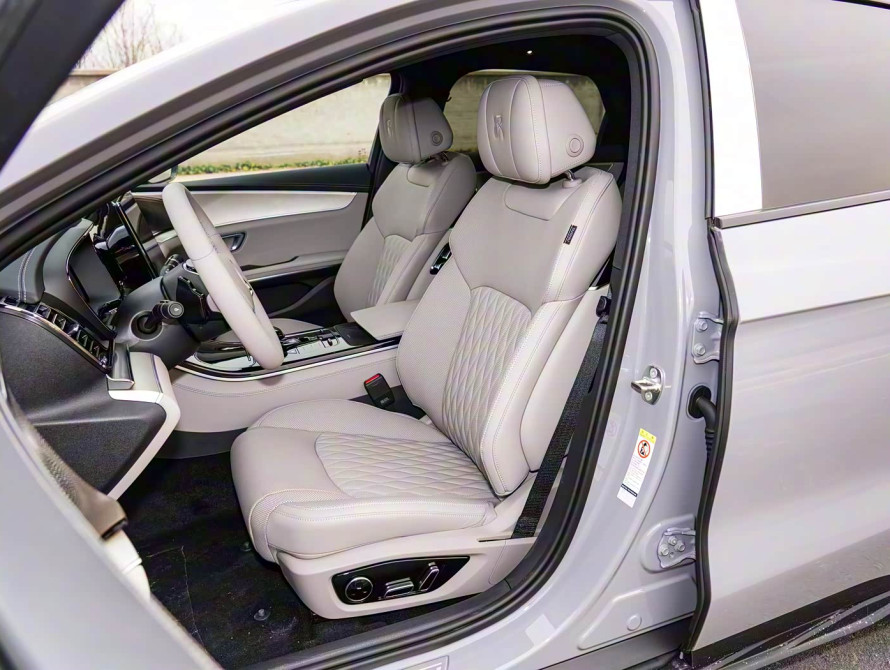 BYD Han DM-i 125KM Pre-Top 2025 - 12 BYD Han DM-i 125KM Pre-Top 2025 - 12 | kz.bex-auto.com