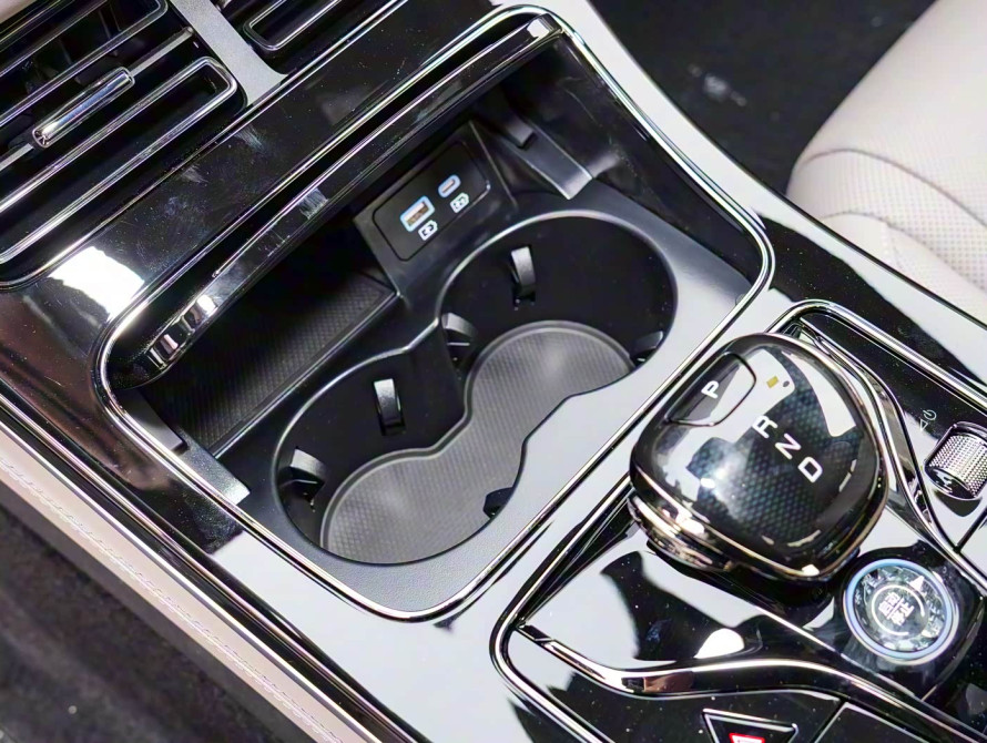 BYD Han DM-i 125KM Pre-Top 2025 - 41 BYD Han DM-i 125KM Pre-Top 2025 - 41 | kz.bex-auto.com