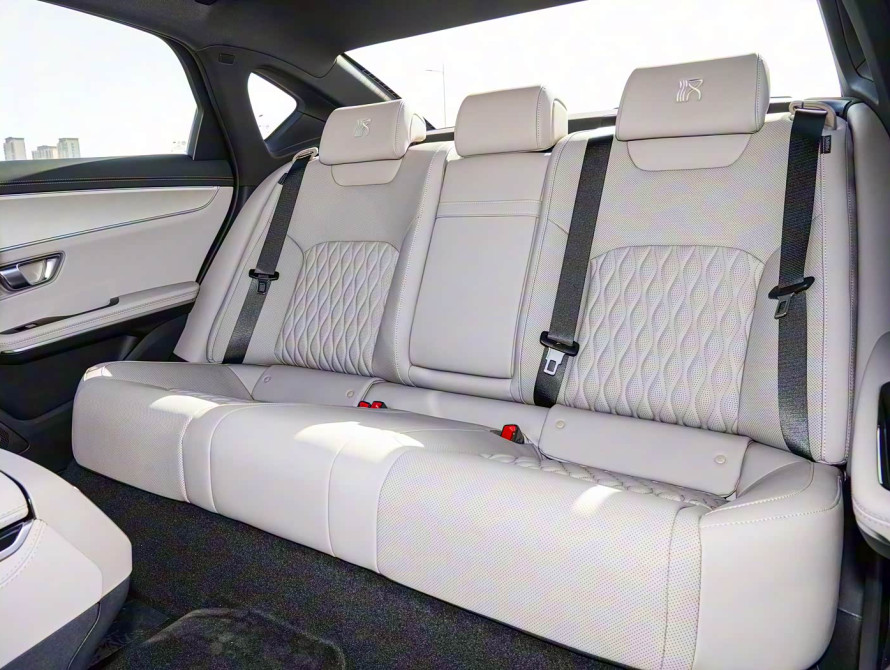 BYD Han DM-i 125KM Mid 2025 - 52 BYD Han DM-i 125KM Mid 2025 - 52 | kz.bex-auto.com