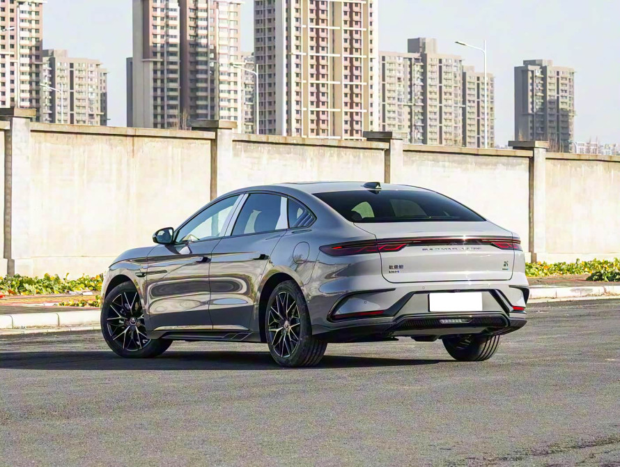 BYD Han DM-i 125KM Mid 2025 - 6 BYD Han DM-i 125KM Mid 2025 - 6 | kz.bex-auto.com