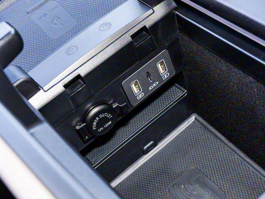 BYD Han DM-i 125KM Mid 2025 - 42 BYD Han DM-i 125KM Mid 2025 - 42 | kz.bex-auto.com