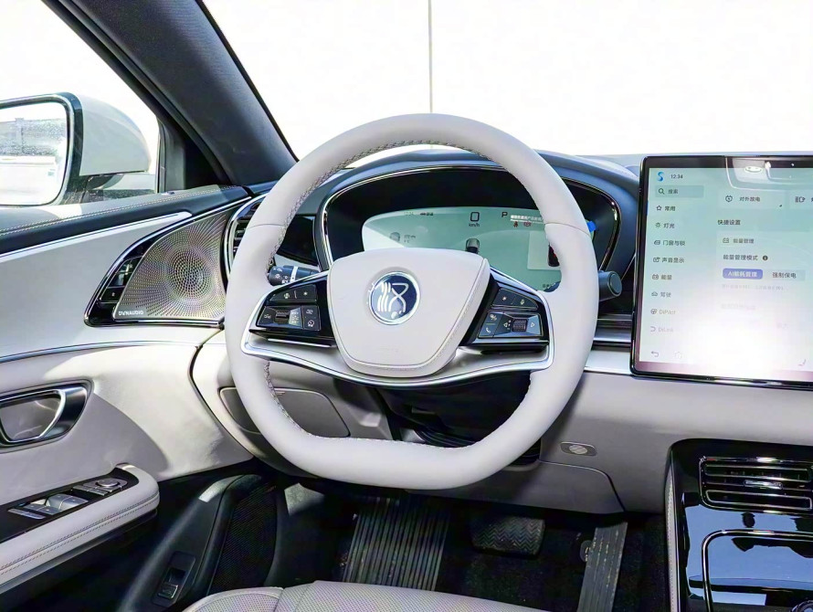 BYD Han DM-i 125KM Mid 2025 - 22 BYD Han DM-i 125KM Mid 2025 - 22 | kz.bex-auto.com