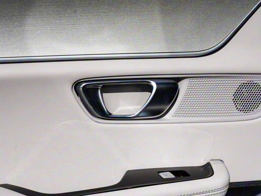 BYD Han DM-i 125KM Mid 2025 - 45 BYD Han DM-i 125KM Mid 2025 - 45 | kz.bex-auto.com