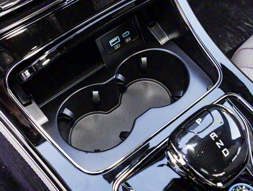 BYD Han DM-i 125KM Pre-Mid 2025 - 39 BYD Han DM-i 125KM Pre-Mid 2025 - 39 | kz.bex-auto.com